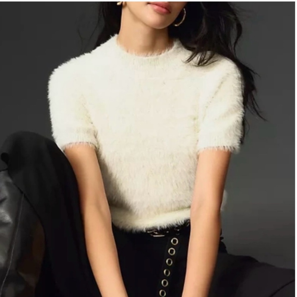 Pilcro Cream Fuzzy Short-Sleeve Sweater